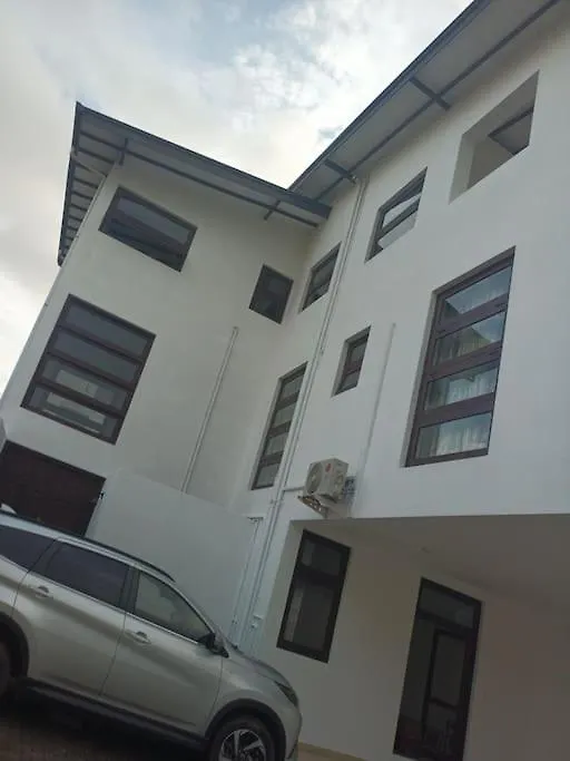 Comfortable Stay In Colombo Rajagiriya Apartment